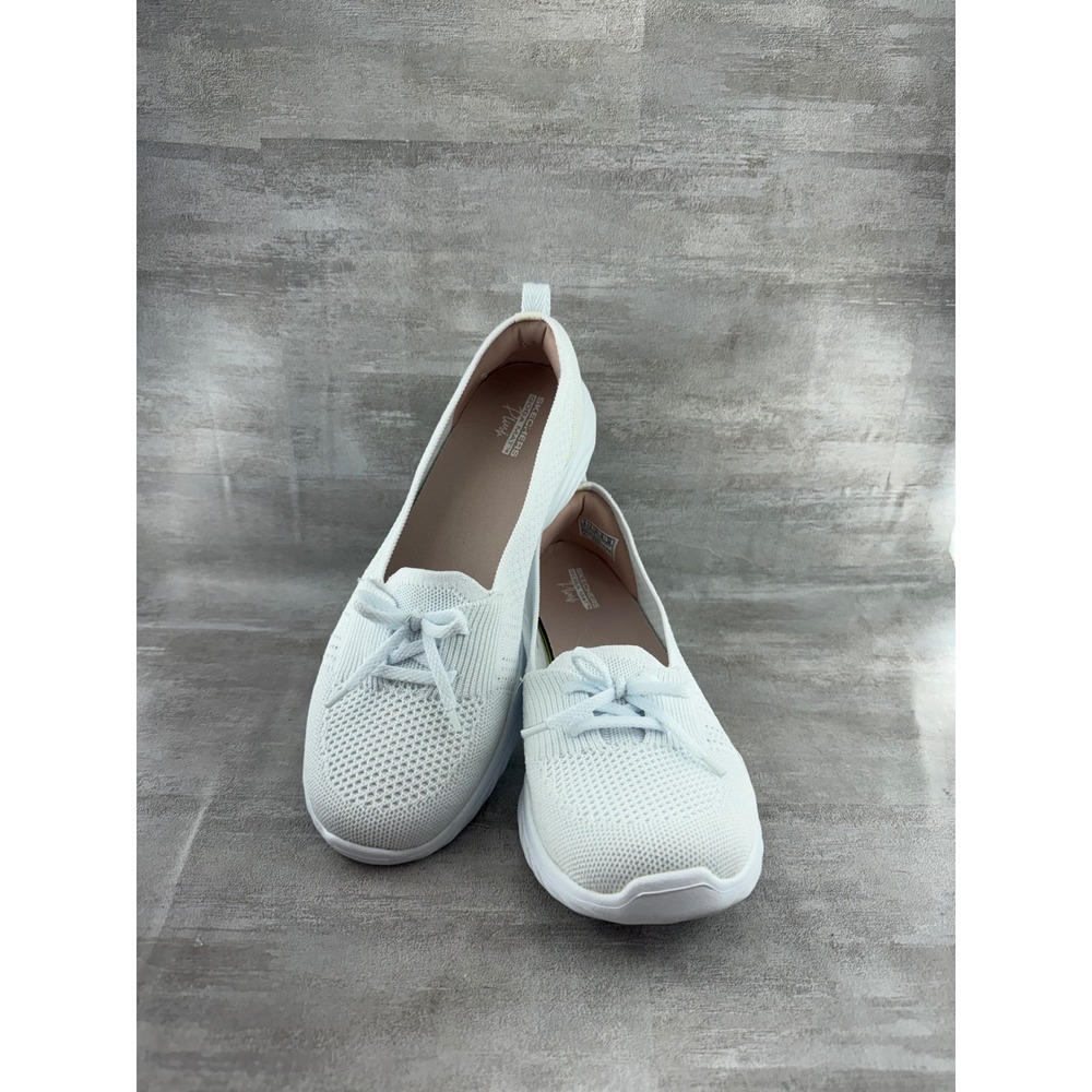 Skechers Goga Mat Plush White Knit Slip On Sneakers 137034 Women Sz 9